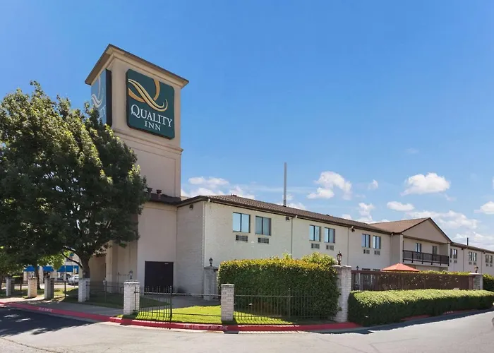 Quality Inn